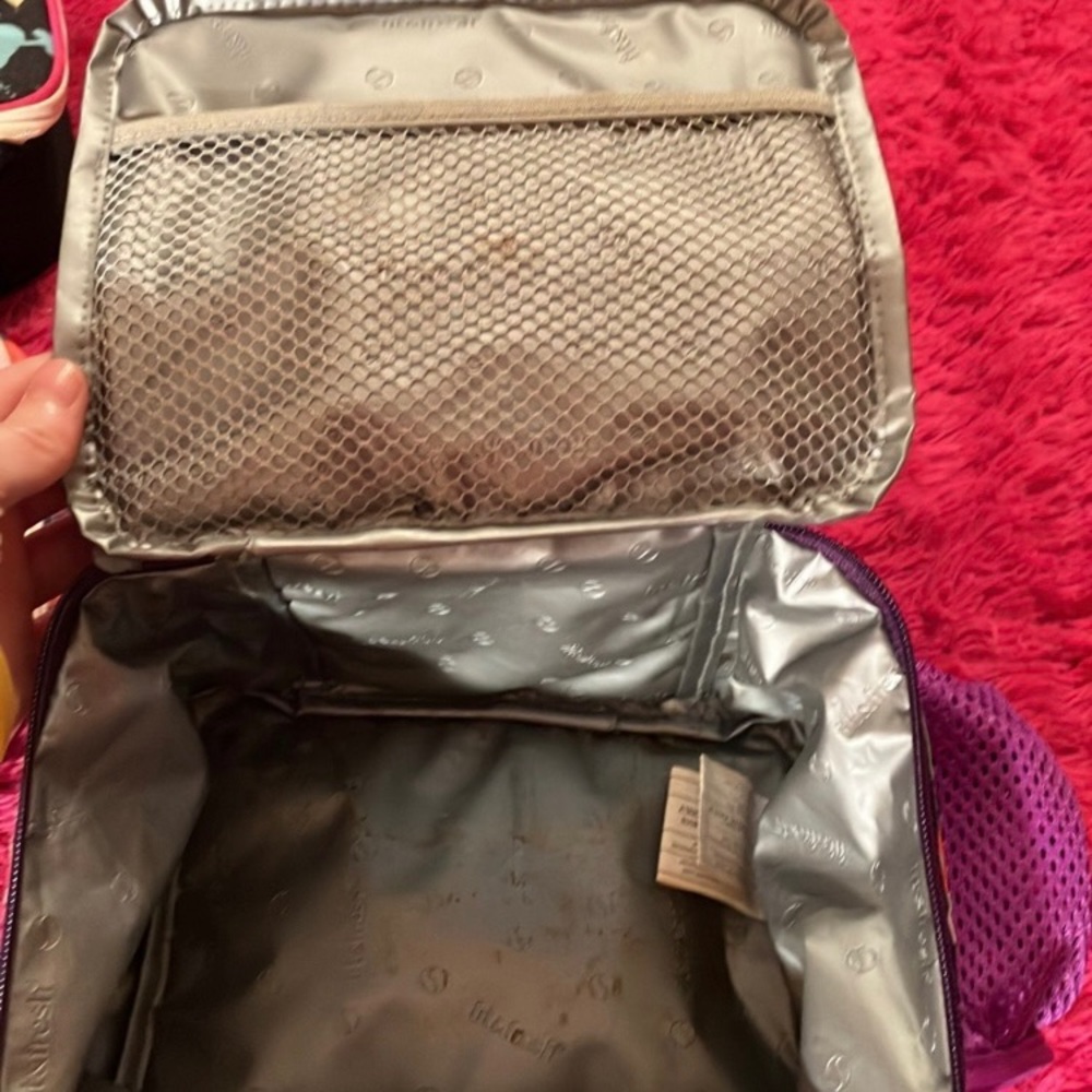 Lunchboxes (3 Set Lot!) - Picture 6 of 12